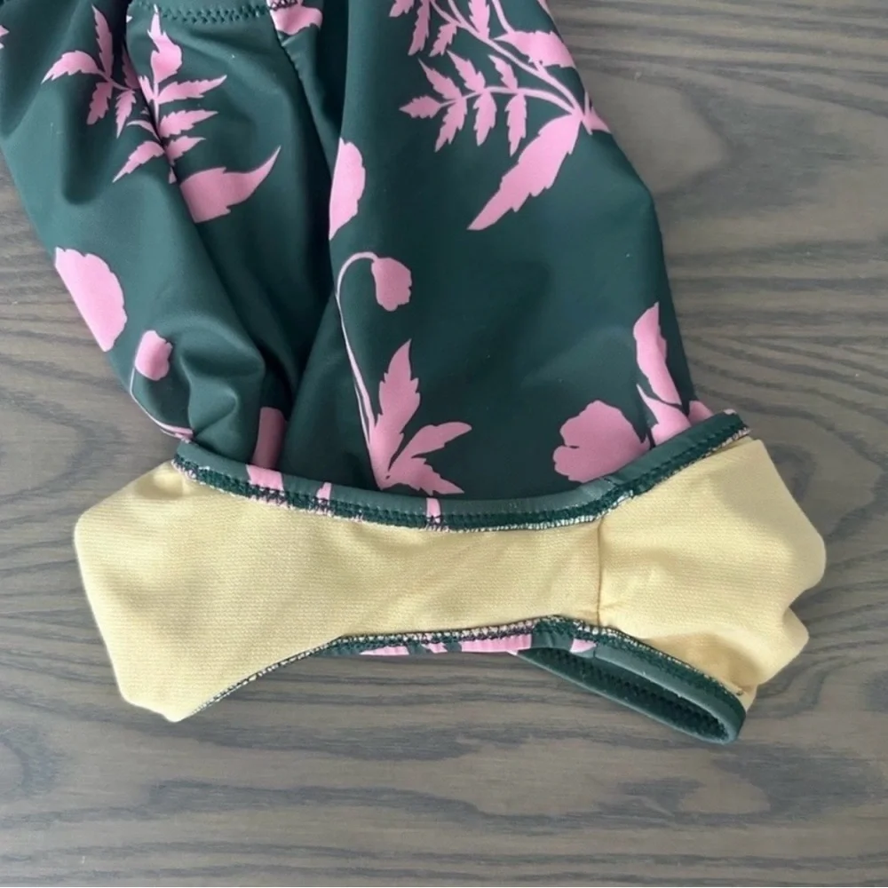 PINK CHICKEN GIRLS SHELLY ONE PIECE SWIMSUIT